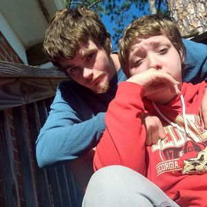 Meet your Posher, Derrick